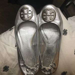 Tory Burch Flats, Silver, Size 9